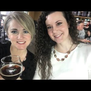 Meet your Posher, April